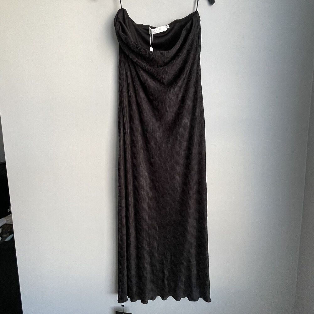 NEW ASTR The Label Strapless Textured Dress Sz L Bodycon Black Midi Formal Party